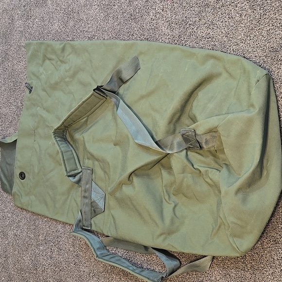 Bag Duffel Green Military Style - Picture 5 of 9